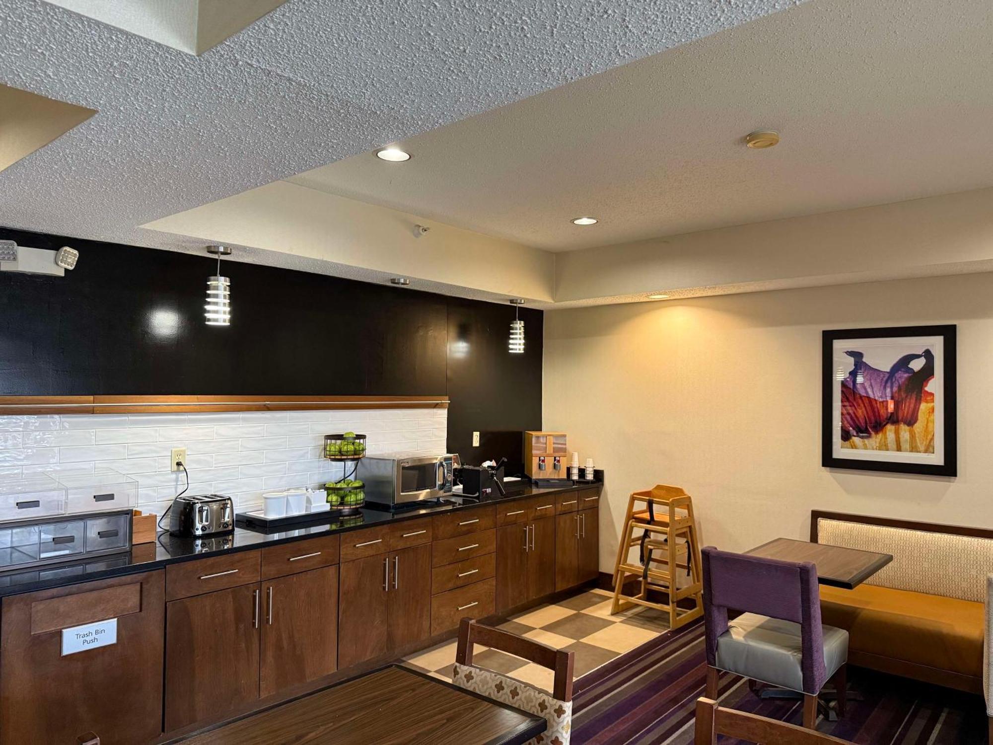 Hampton Inn Decatur/Forsyth Exterior foto